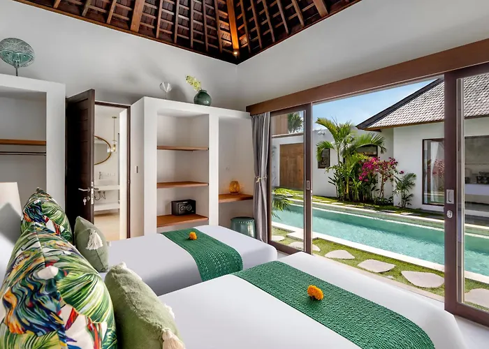 فيلة Saint Laurent By Alfred In Bali